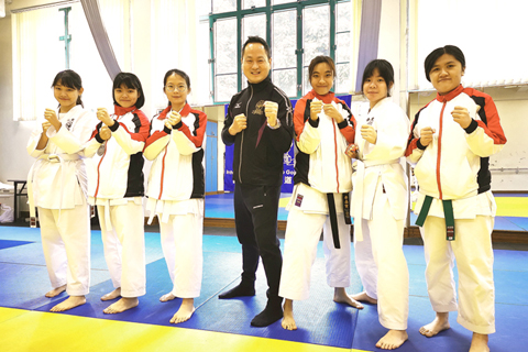 ◎ 澳門大學空手道隊。