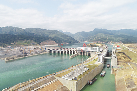 ◎ 大藤峽水利樞紐是次枯水期累計向下游補水近二點四億立方米。