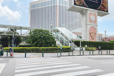 ◎ 望德聖母灣大馬路與新城大馬路交界逐步改為行人交通燈。