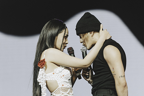 ◎ 王嘉爾連續三年登上科切拉音樂節。