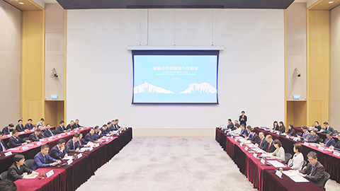 ◎ 四月廿六日,香港特區行政長官李家超率領的港方代表團與上海市市長龔正率領的滬方代表團在香港特區政府總部舉行滬港合作會議第六次會議。(香港中通社記者 曹文毓 攝)