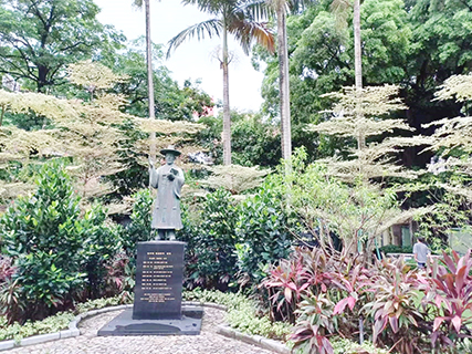 韓國第一聖人金大建的雕像