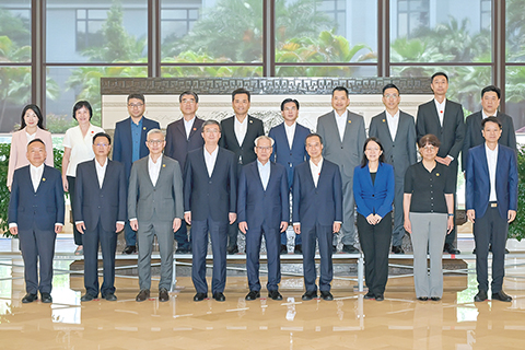 ◎ 行政長官岑浩輝與東莞市委書記韋皓和市長呂成蹊會面。