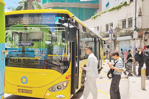 ◎ 開學日巴士加開班次疏導。