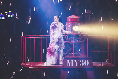 ◎ 楊千嬅演唱會。