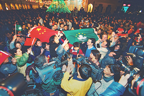 ◎ 《歡呼》,麥慶堅攝。