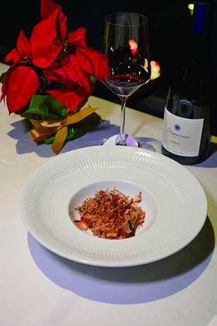 ◎ 墨魚西班牙香腸飯。