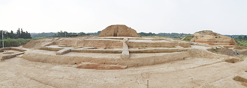 ◎ 這是發掘前的海昏侯劉賀墓及其夫人墓(資料照片)。(新華社發)