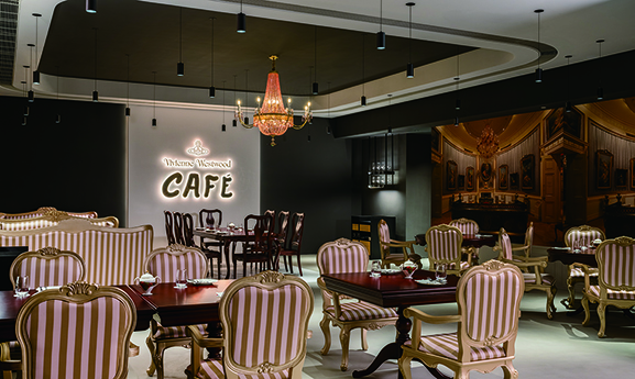 ◎ Vivienne Westwood Café。