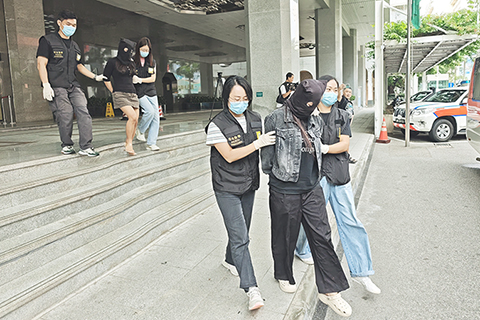 ◎ 兩名越南女子涉販毒罪被拘。